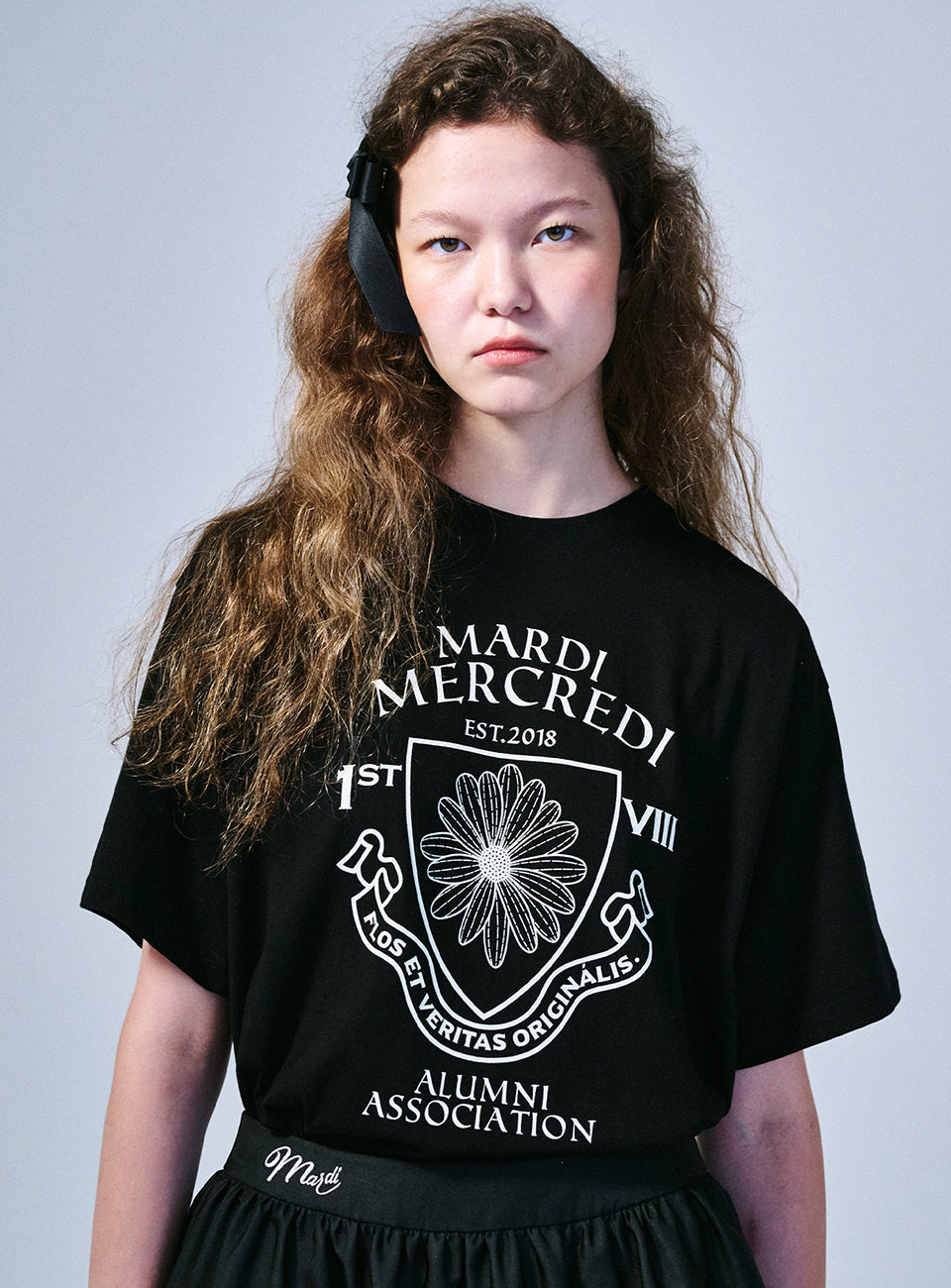 Mardi Mercredi • Tshirt Alumni Emblem (Black Ivory)