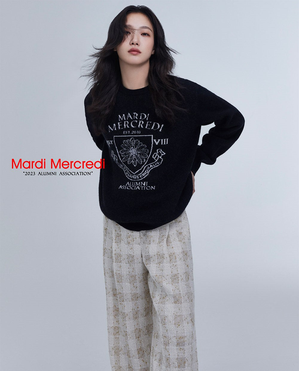 Mardi Mercredi โข Cashmere Blended Pullover Alumni Emblem (Black Ivory)