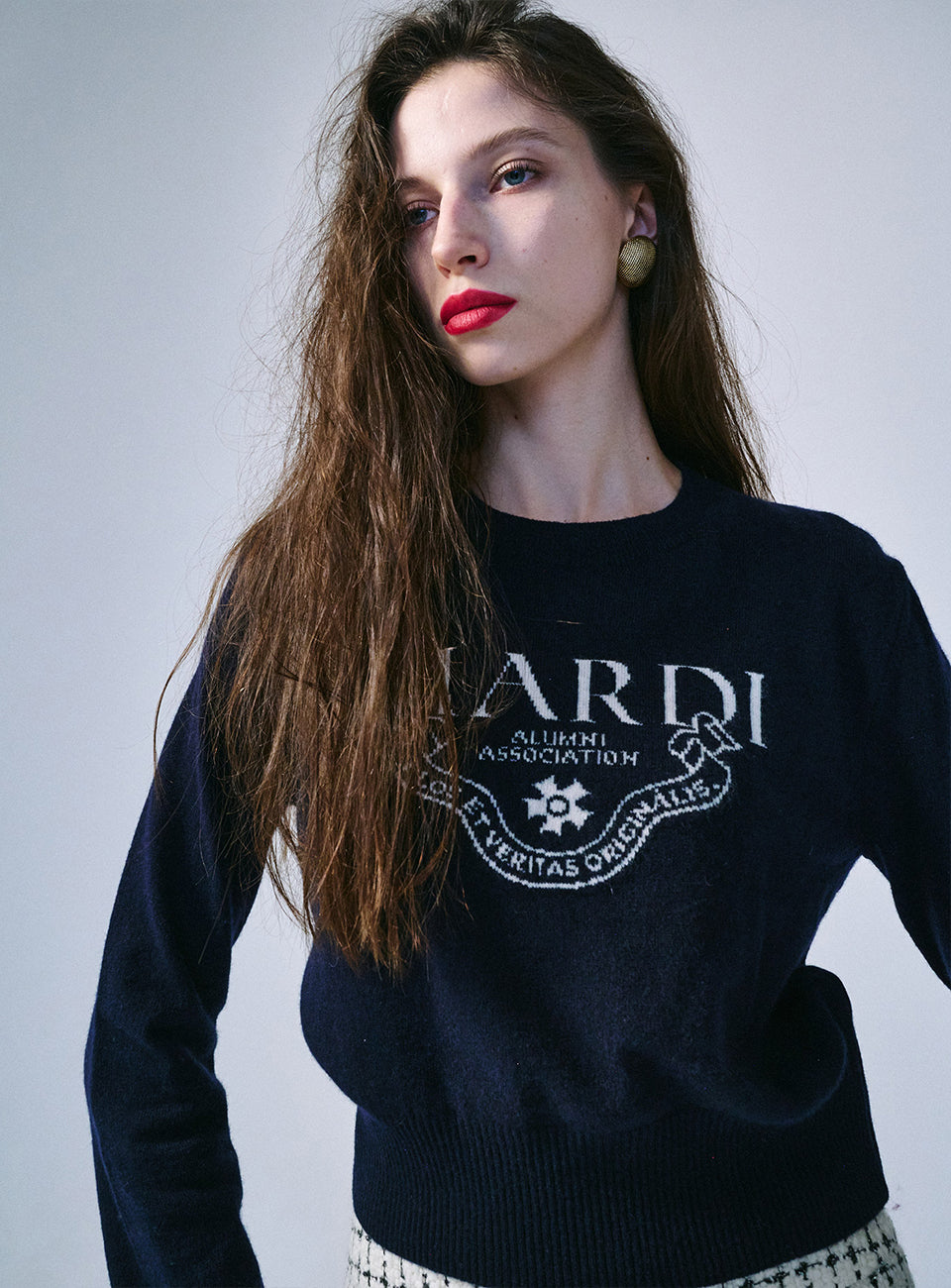Mardi Mercredi โข Cashmere Cropped Crew Neck Alumni Classique (Navy Ivory)