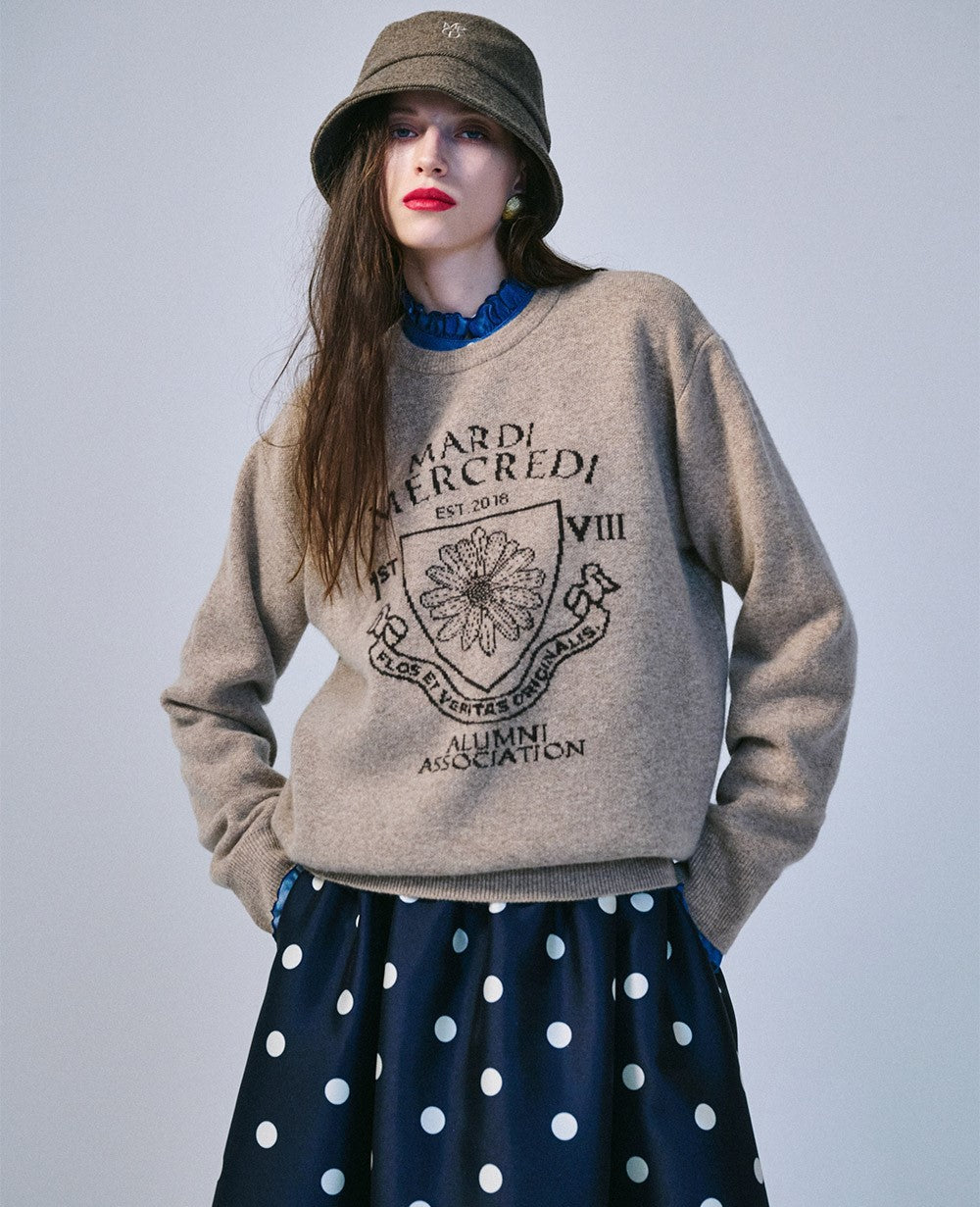 Mardi Mercredi โข Cashmere Blended Pullover Alumni Emblem (Linen Brown)