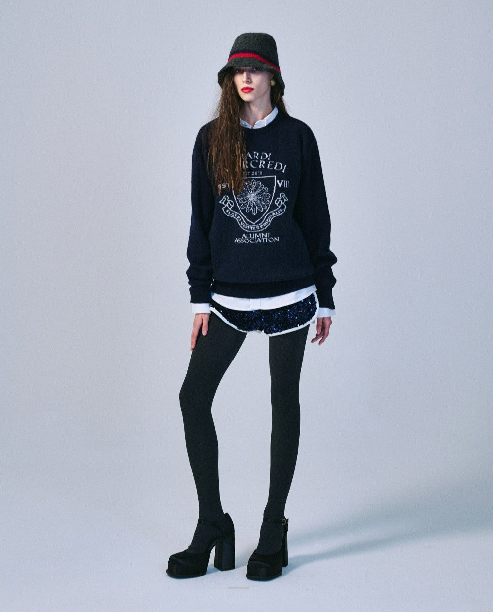 Mardi Mercredi โข Cashmere Blended Pullover Alumni Emblem (Navy Ivory)
