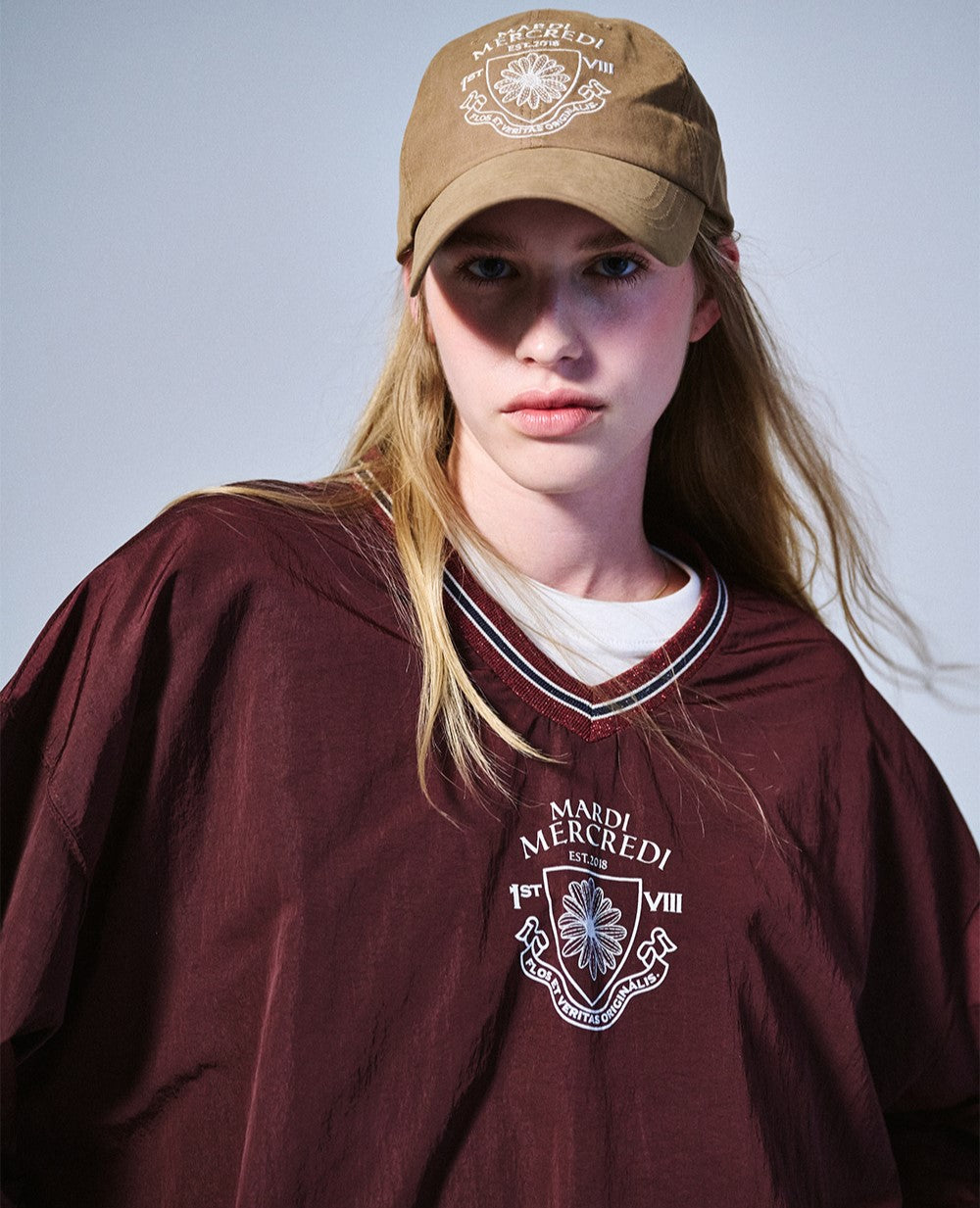 Mardi Mercredi โข Nylon Top V Neck Alumni Small Emblem (Burgundy Ivory)