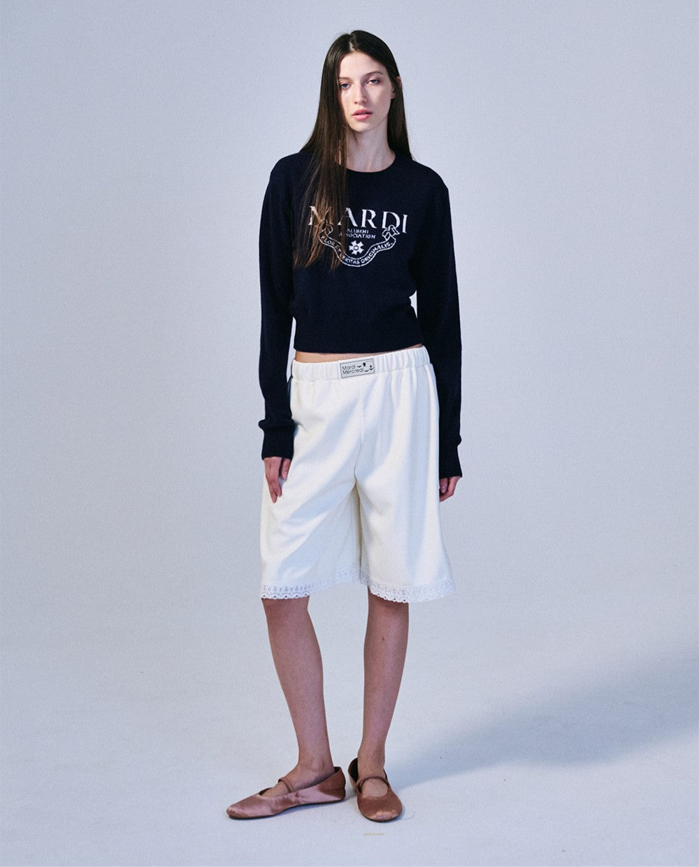 Mardi Mercredi โข Cashmere Cropped Crew Neck Alumni Classique (Navy Ivory)