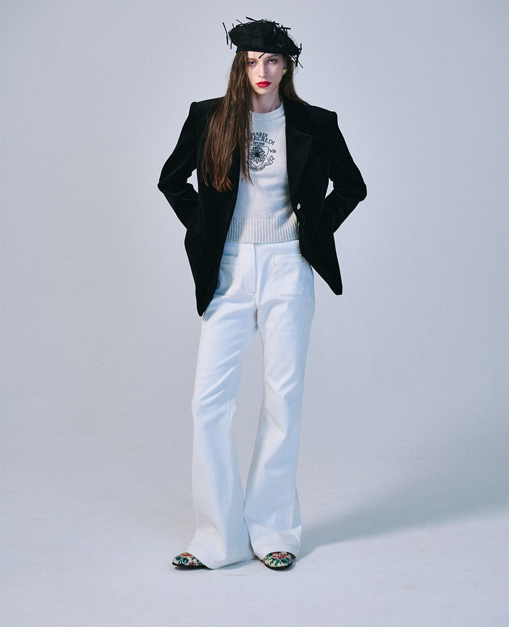 Mardi Mercredi โข Cashmere Cropped Pullover Alumni Small Emblem (White Black)