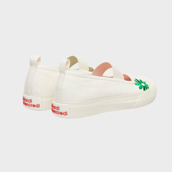 Mardi Mercredi • Eclore Mary Jane