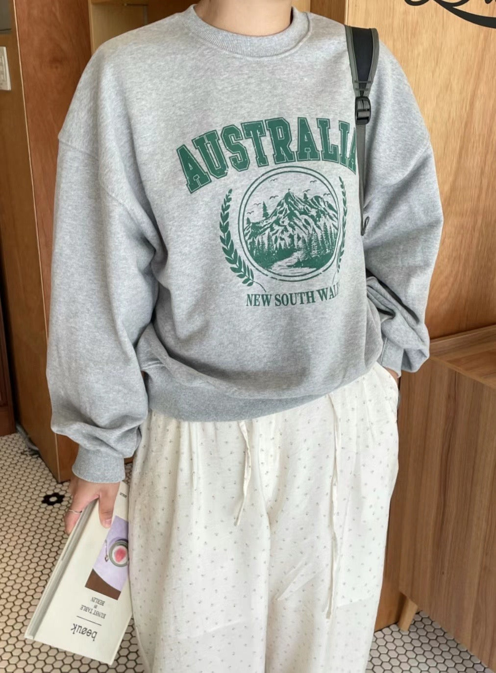 College Sweater | Balloon Sleeves | Vintage Print