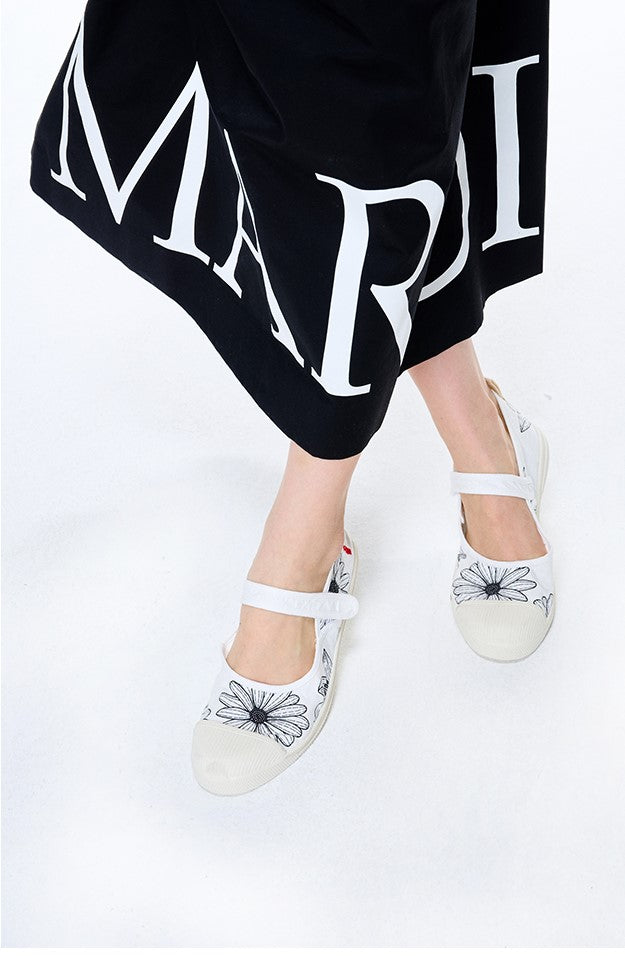 Mardi Mercredi • Legere Flower Mary Jane Sneakers