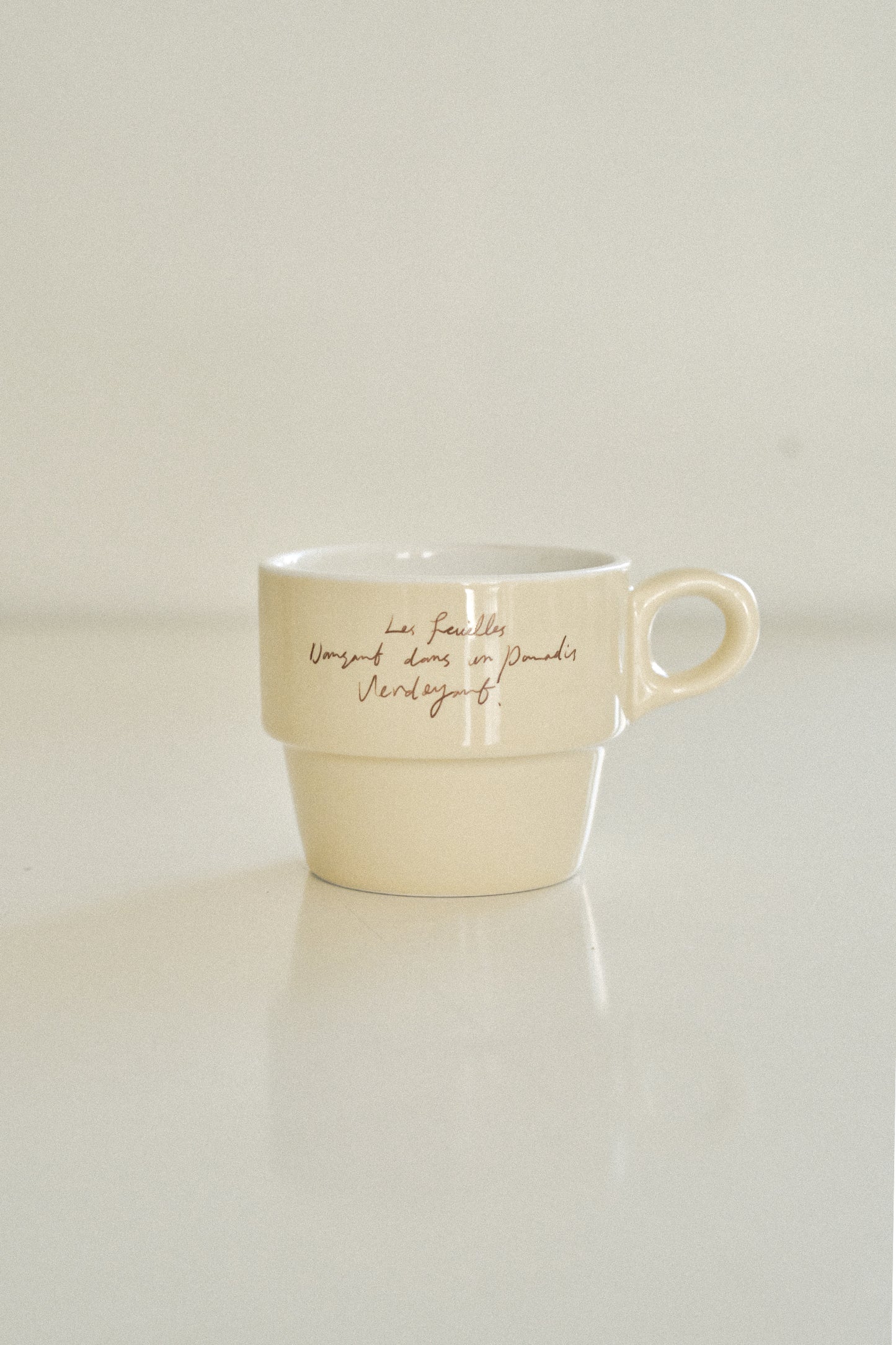 Hotel 827 Le Paradis Mug (Lemon Sobert)