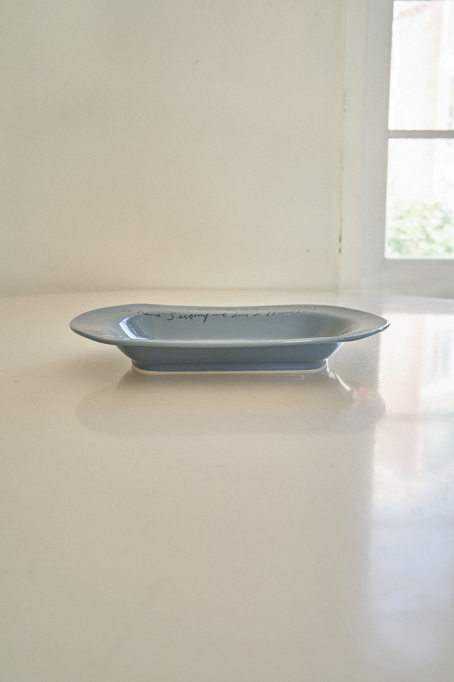Hotel 827 Le Paradis Square Plate (Grey Blue)