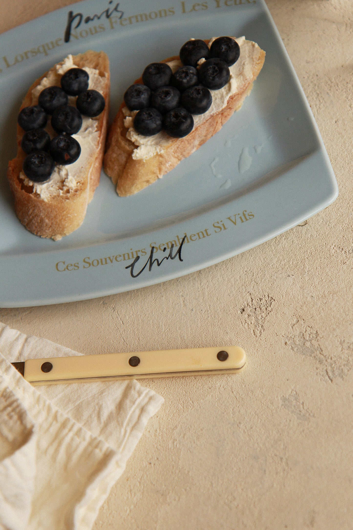 Hotel 827 la Magie Square Plate (Sky)