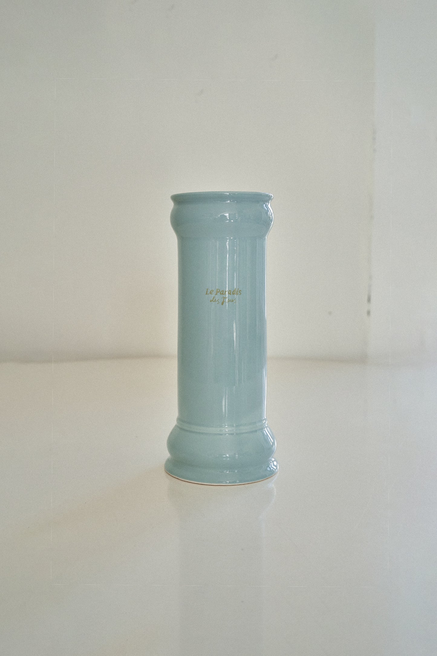 Hotel 827 Le Paradis Vase (Sky)