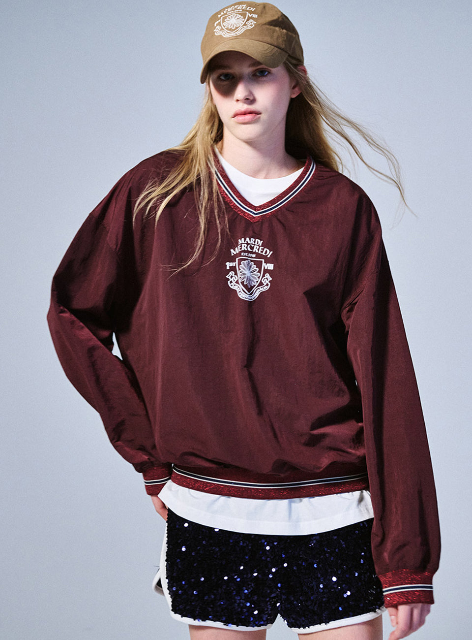 Mardi Mercredi โข Nylon Top V Neck Alumni Small Emblem (Burgundy Ivory)