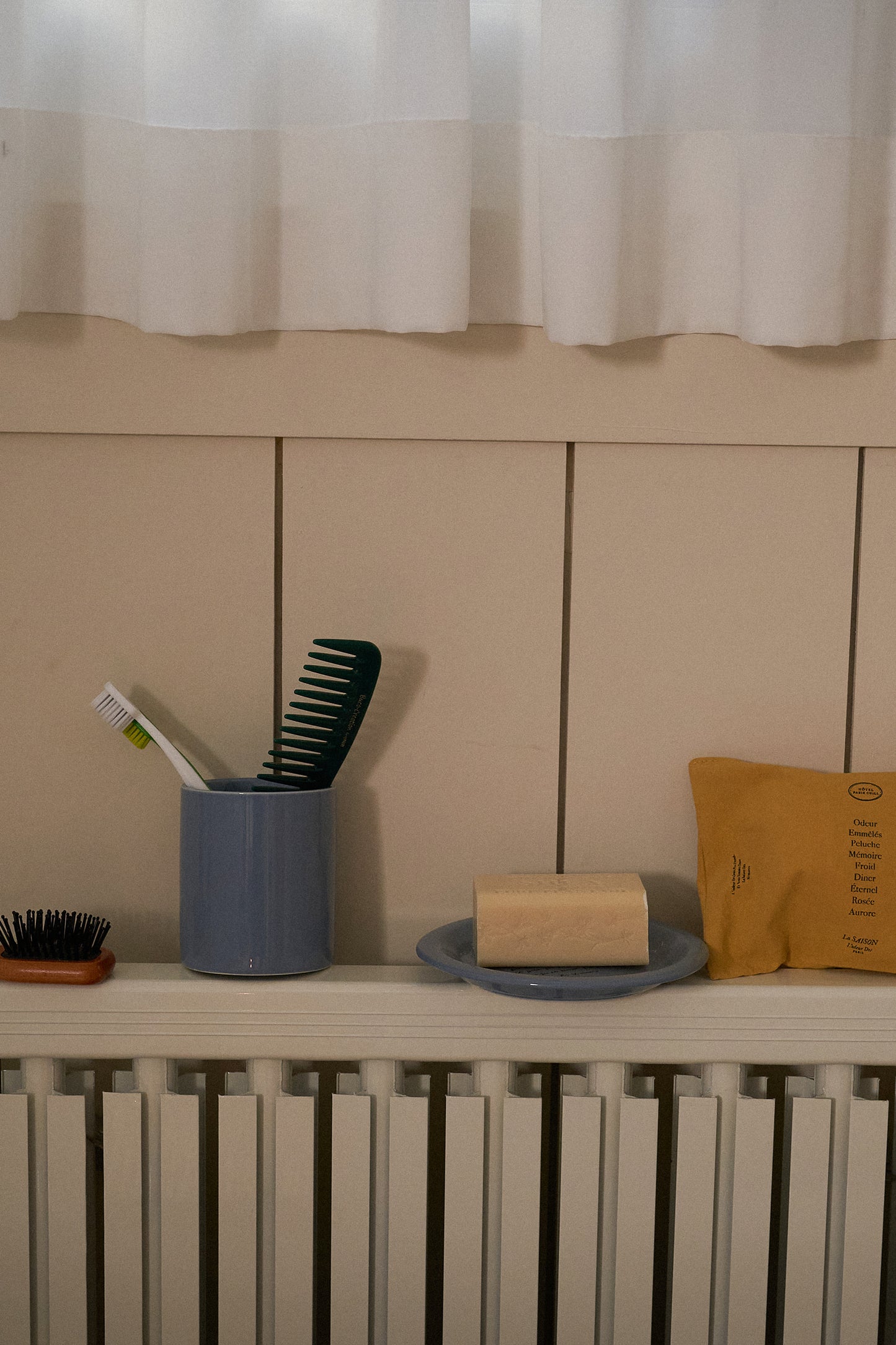Hotel 827 Holiday Pouch (Butter)
