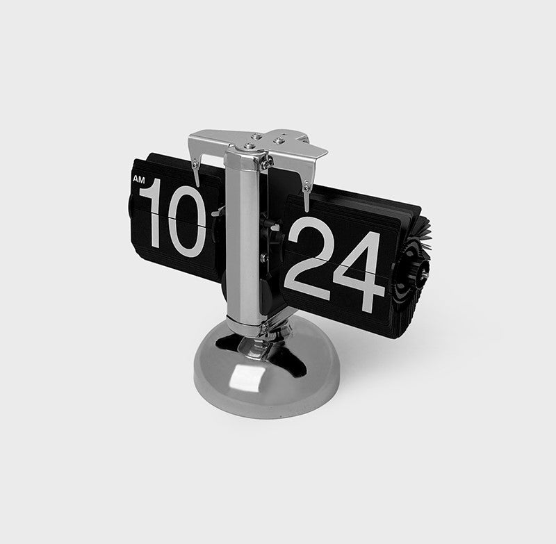 Zabdongsani Auto Numbering Table Clock