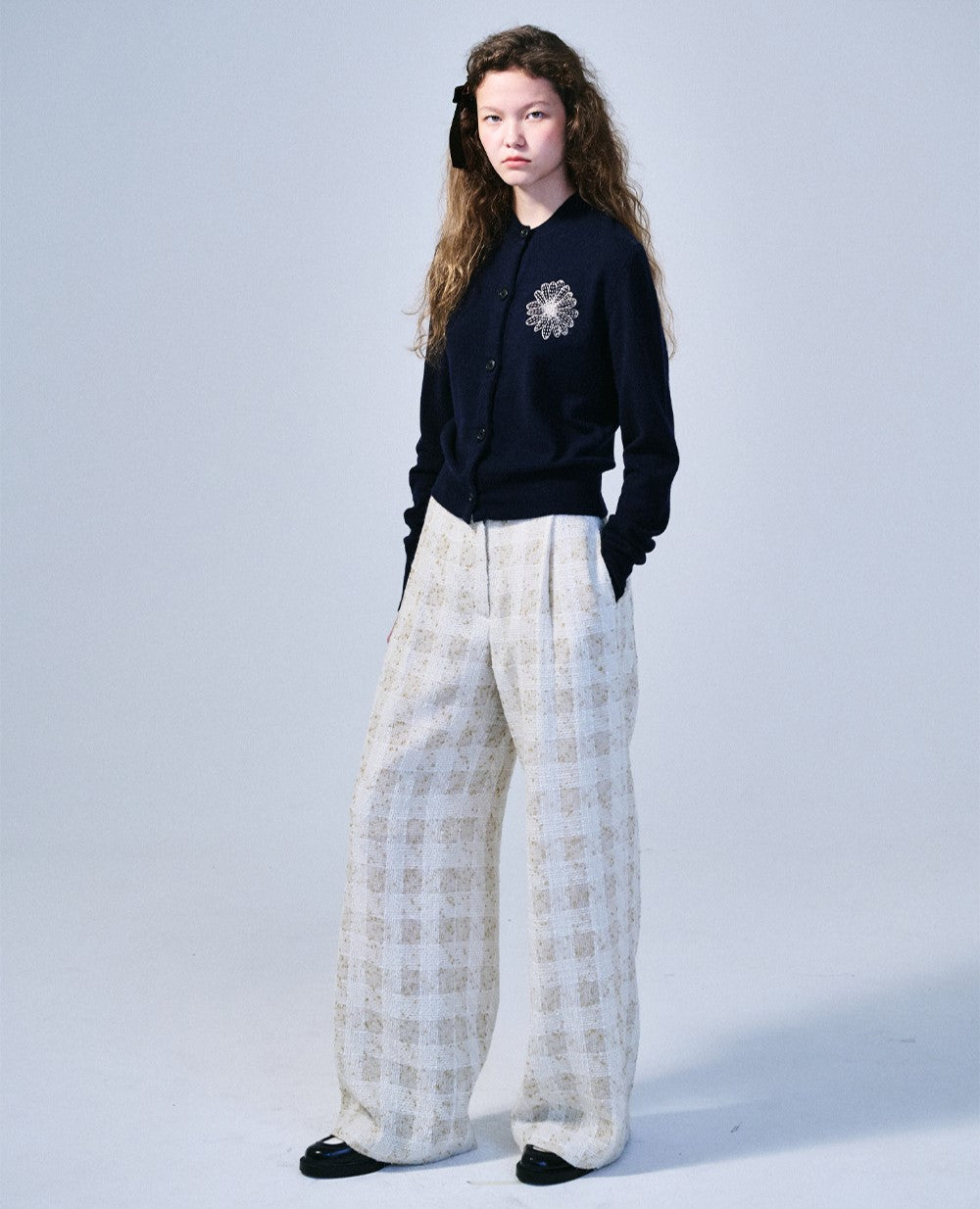 Mardi Mercredi • Cashmere Blended Cardigan Round Neck (Navy Cream)