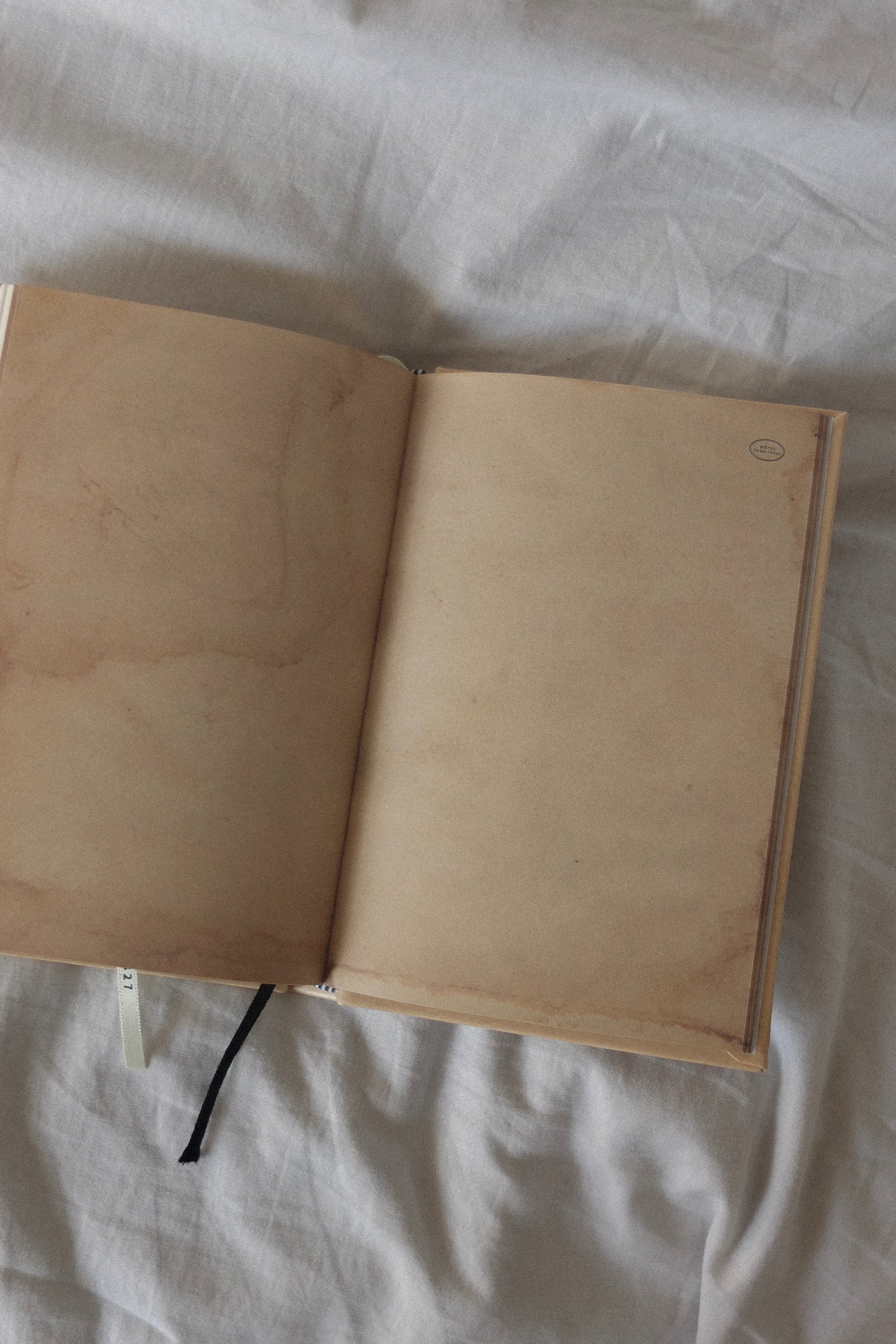 Hotel 827 24 Old Book Diary (PU-Lavendar)