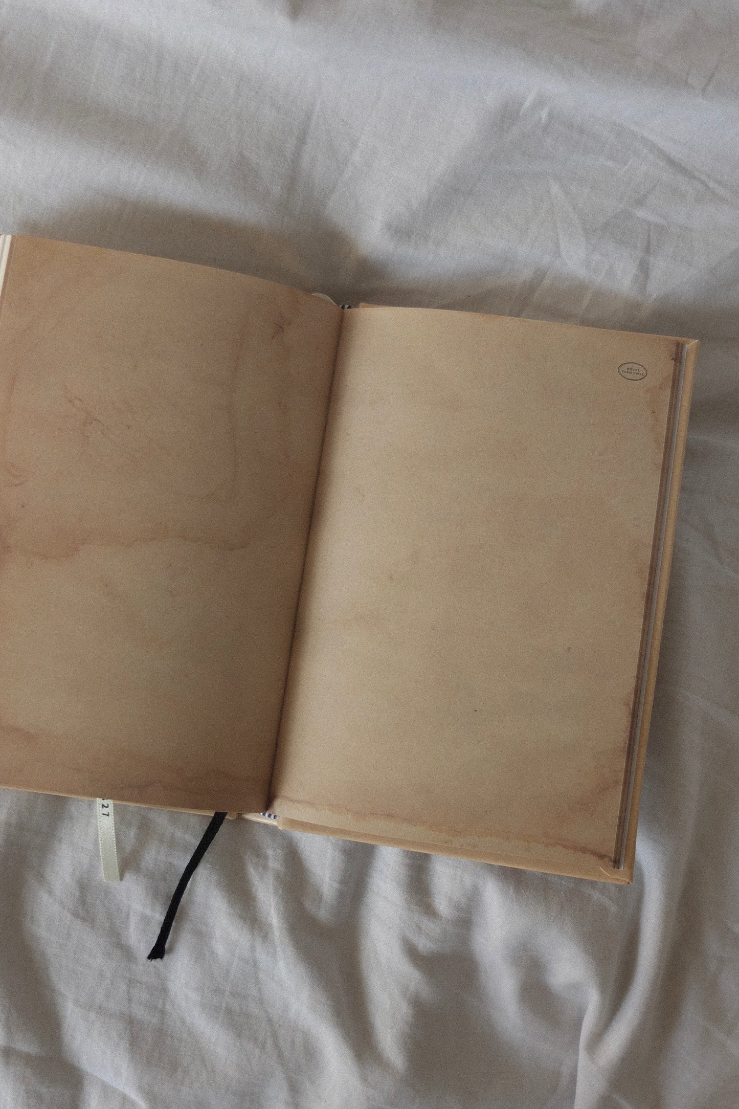 Hotel 827 24 Old Book Diary (PU-Indigo)